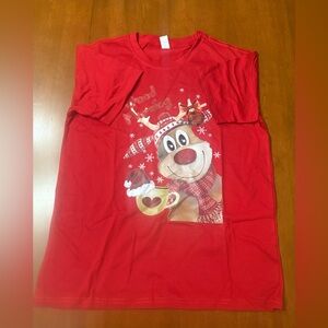Red Reindeer Graphic Women's Short Sleeve Tee